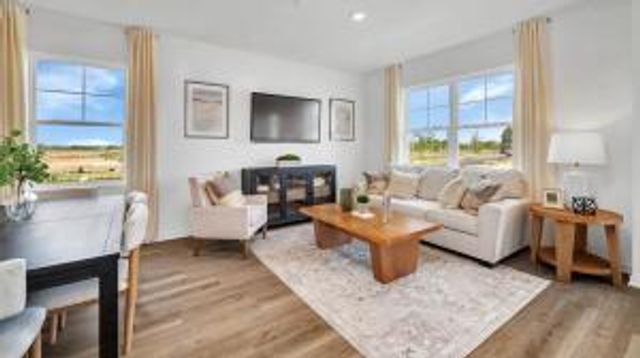 5036 Yates DRIVE, Racine, WI 53403