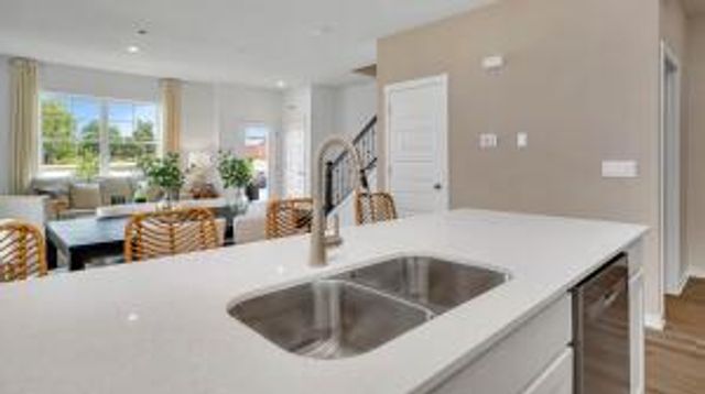 5036 Yates DRIVE, Racine, WI 53403