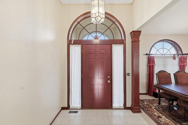 12825 Drayton Parkway, Fort Wayne, IN 46845