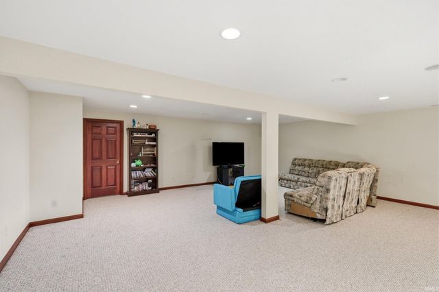 12825 Drayton Parkway, Fort Wayne, IN 46845