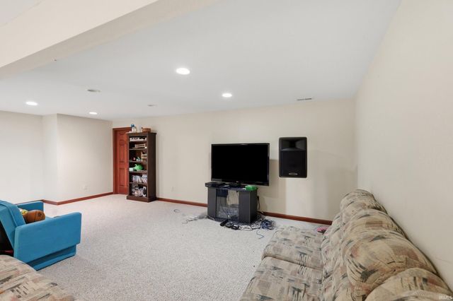 12825 Drayton Parkway, Fort Wayne, IN 46845