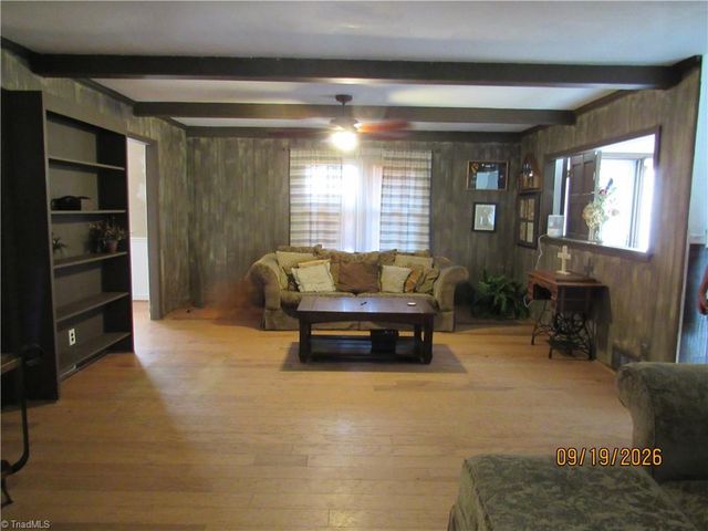 1721 Valley Brook Road, Clemmons, NC 27012