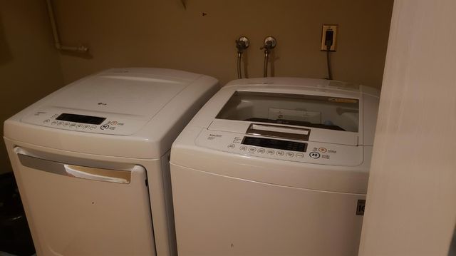 9328 N Winding Oak Dr, Fair Oaks, CA 95628