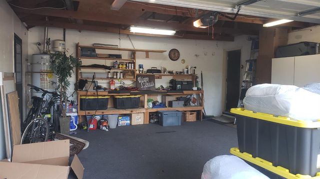 9328 N Winding Oak Dr, Fair Oaks, CA 95628