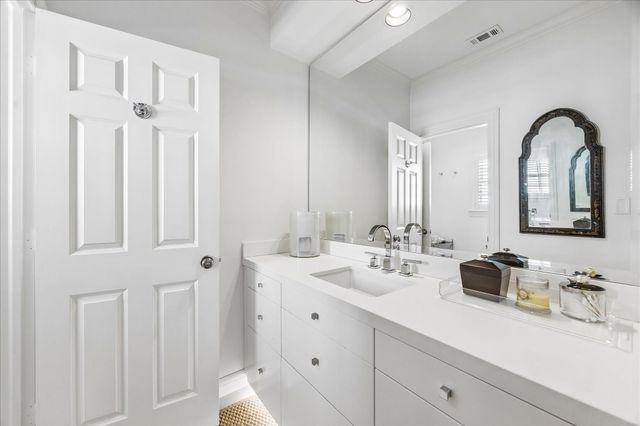 2627 Sutton Court, Houston, TX 77027