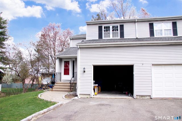 203 Capewell Avenue, Waterbury, CT 06708