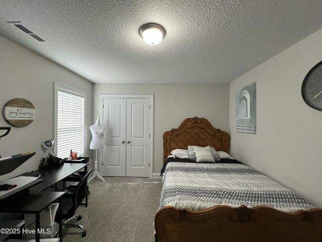 269 Wood House Drive, Jacksonville, NC 28546