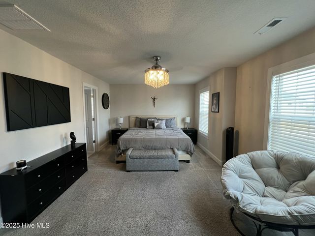 269 Wood House Drive, Jacksonville, NC 28546