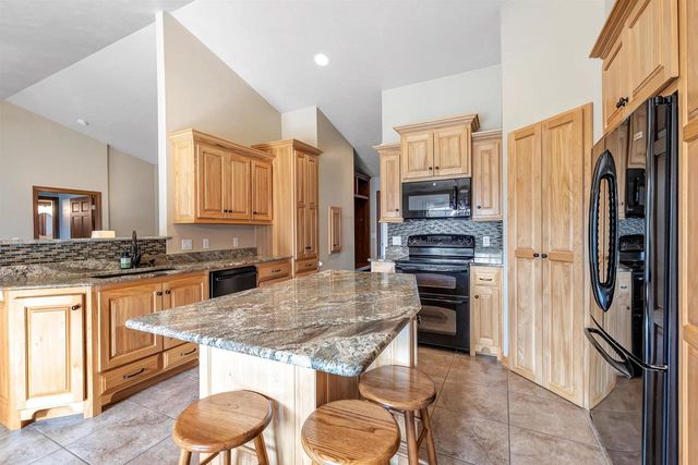 3619 CROCUS DRIVE, De Pere, WI 54115