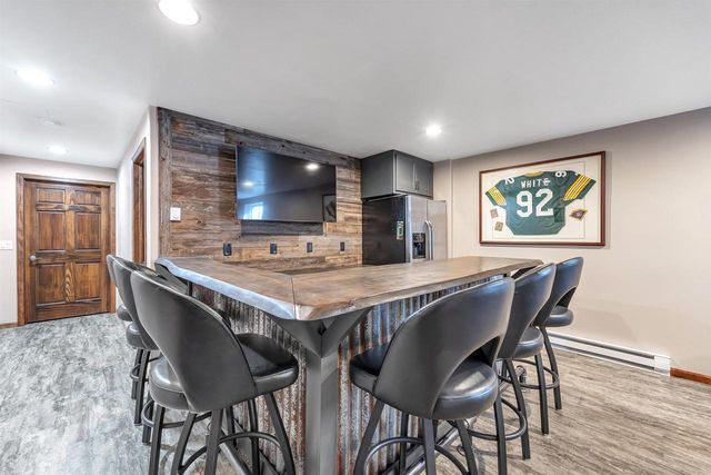 3619 CROCUS DRIVE, De Pere, WI 54115