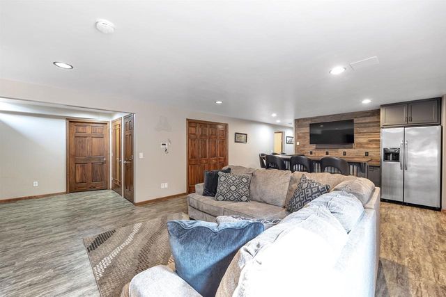 3619 CROCUS DRIVE, De Pere, WI 54115