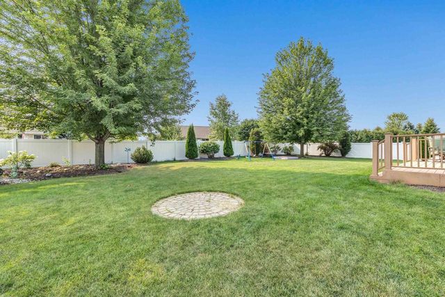 3619 CROCUS DRIVE, De Pere, WI 54115