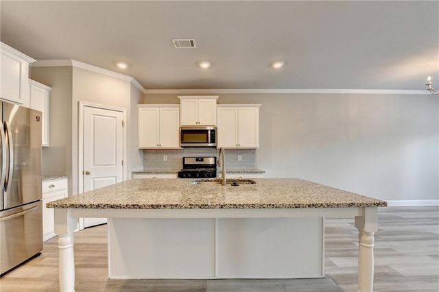 2408 Morgan Creek Road, Buford, GA 30519