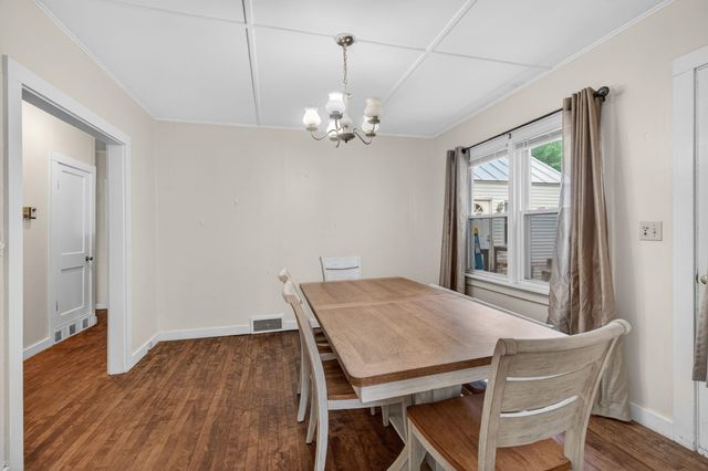 560 Sunapee Street, Newport, NH 03773