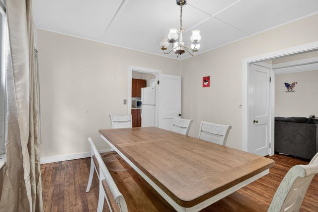 560 Sunapee Street, Newport, NH 03773