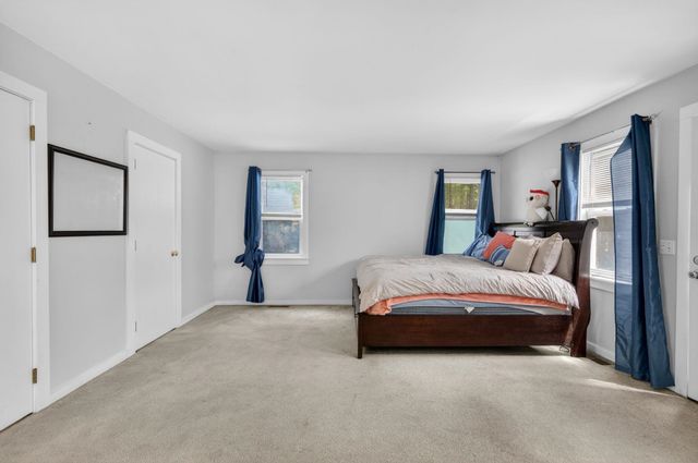 560 Sunapee Street, Newport, NH 03773