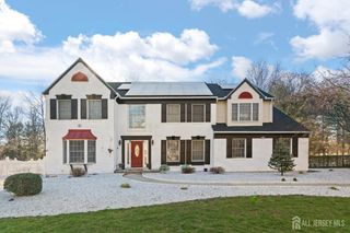 14 Brookside Court, Plainsboro, NJ 08512