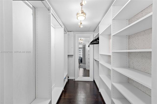 10275 Collins Avenue 807, Bal Harbour, FL 33154