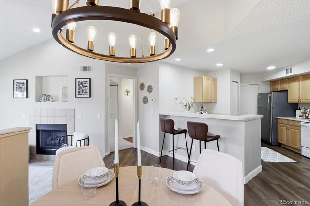 6001 S Yosemite Street B202, Greenwood Village, CO 80111