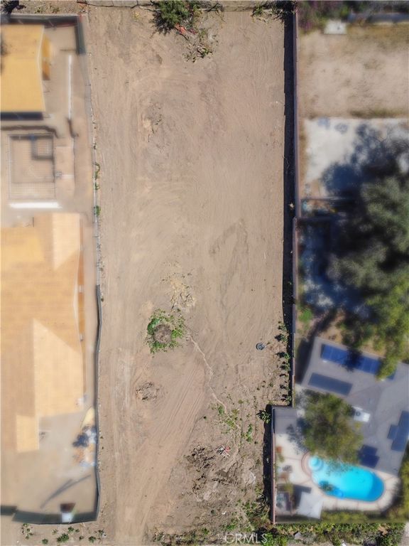 Image 5 of property listing at 677 E Palm, Altadena, CA 91001