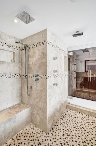 1000 Parkview Dr 330, Hallandale Beach, FL 33009