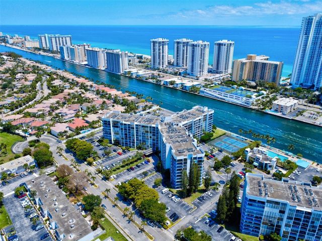 1000 Parkview Dr 330, Hallandale Beach, FL 33009
