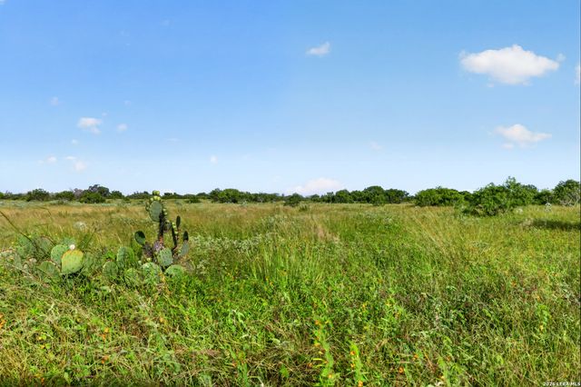 457 County Road 410, Stockdale, TX 78160