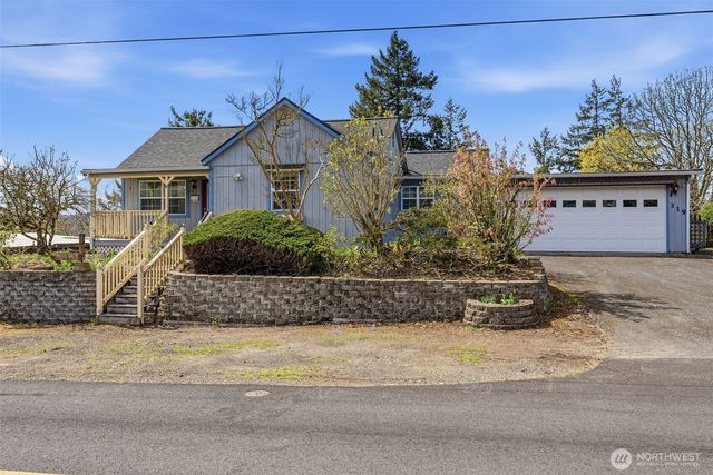 319 N 3rd Street, Kalama, WA 98625