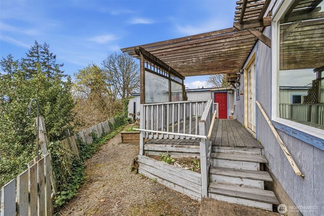 319 N 3rd Street, Kalama, WA 98625