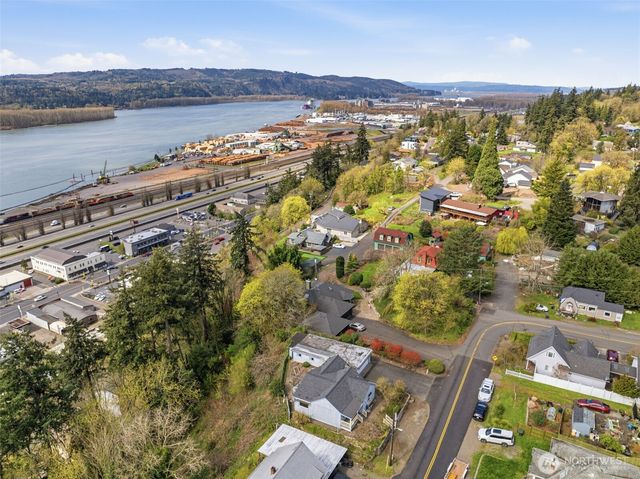 319 N 3rd Street, Kalama, WA 98625