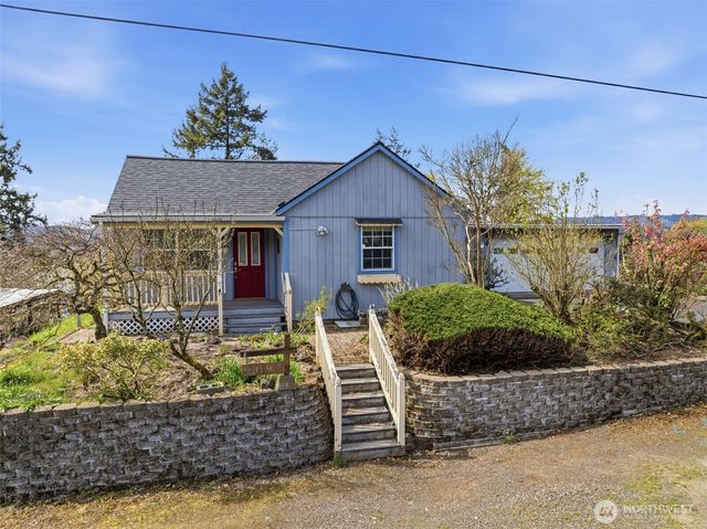 319 N 3rd Street, Kalama, WA 98625