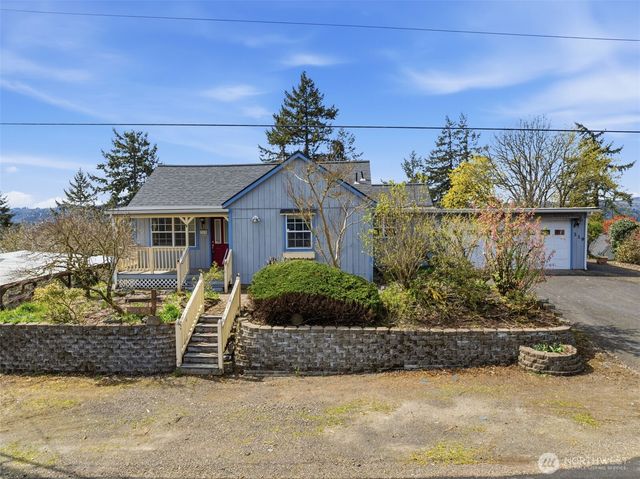 319 N 3rd Street, Kalama, WA 98625