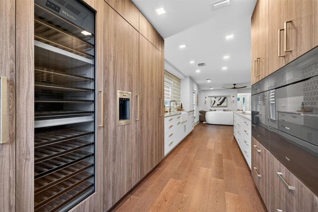 124 19TH AVENUE N, St Petersburg, FL 33704