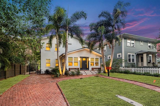 124 19TH AVENUE N, St Petersburg, FL 33704