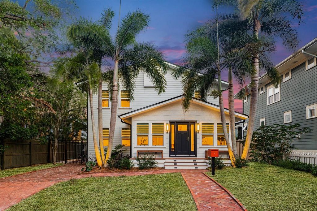 124 19TH AVENUE N, St Petersburg, FL 33704
