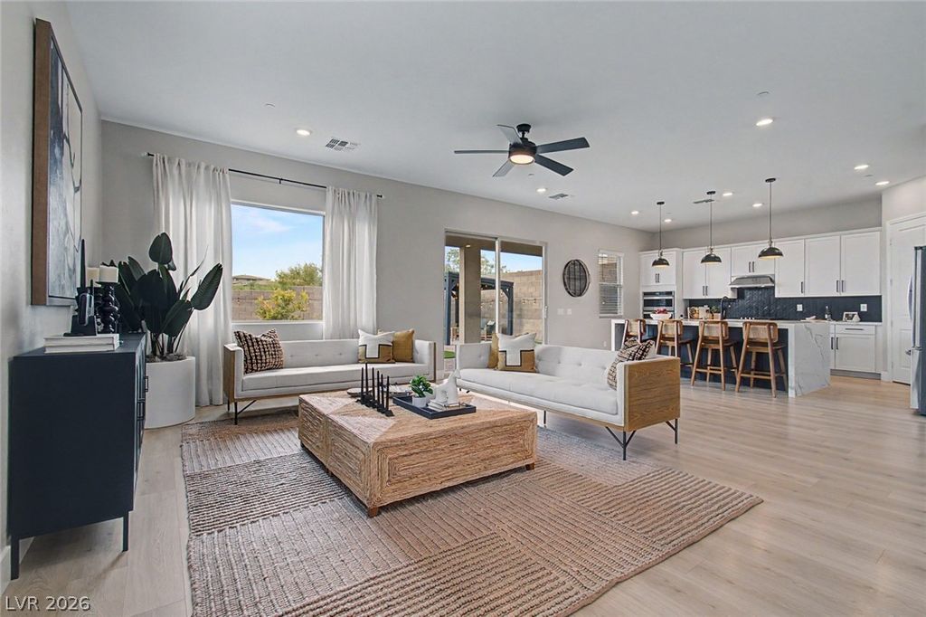 12571 Huckleberry Oak Avenue, Las Vegas, NV 89138 — photo 5