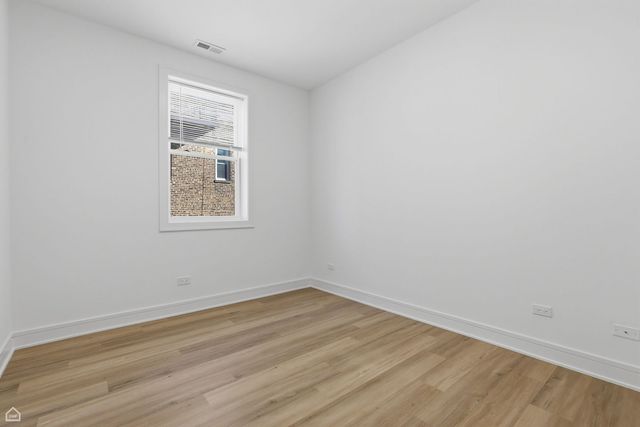 4841 S Prairie Avenue 3, Chicago, IL 60615
