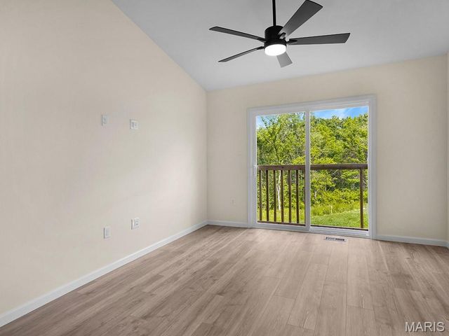 1079 Black Bear Drive, House Springs, MO 63051