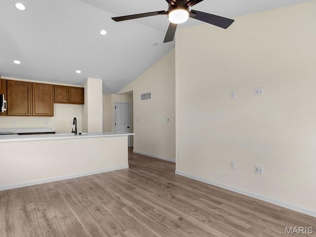 1079 Black Bear Drive, House Springs, MO 63051