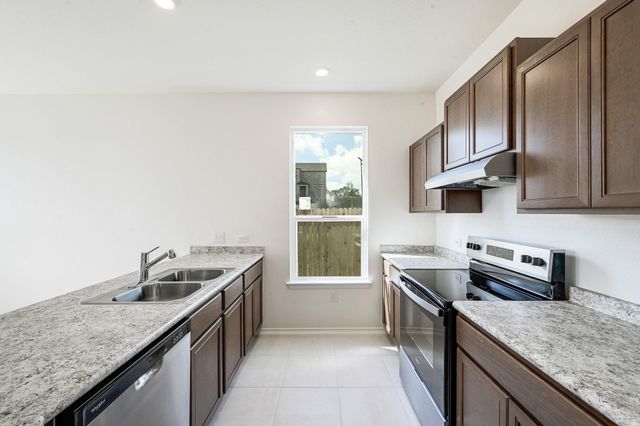 12113 Cantabria RD, Austin, TX 78748