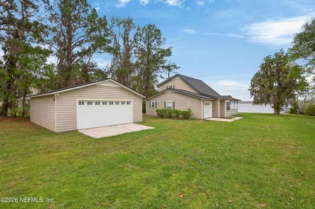 209 BEACH Drive, Florahome, FL 32140