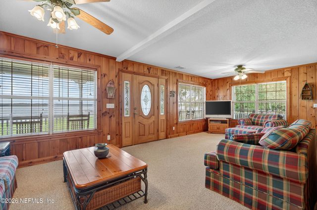 209 BEACH Drive, Florahome, FL 32140