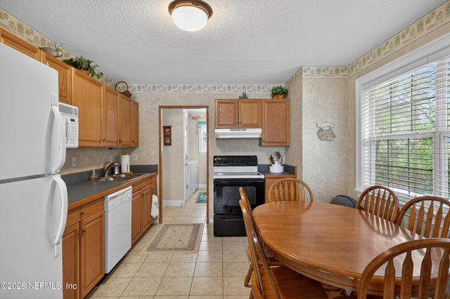 209 BEACH Drive, Florahome, FL 32140