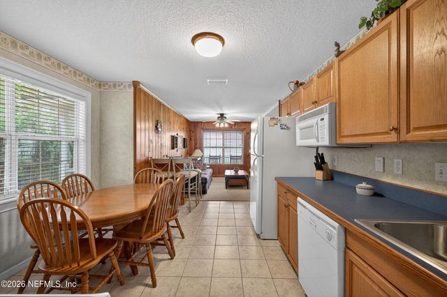 209 BEACH Drive, Florahome, FL 32140