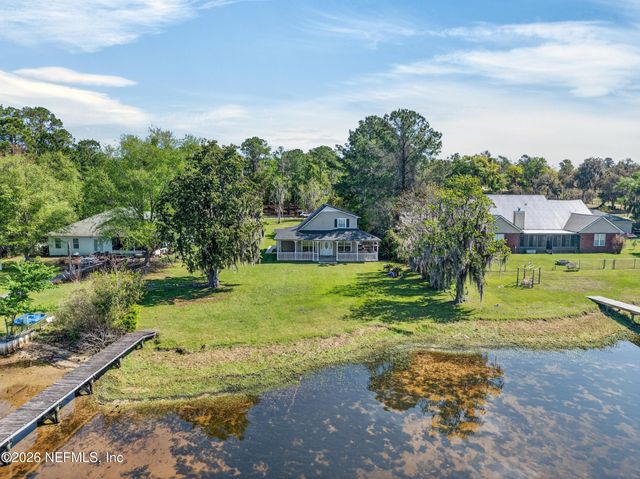 209 BEACH Drive, Florahome, FL 32140