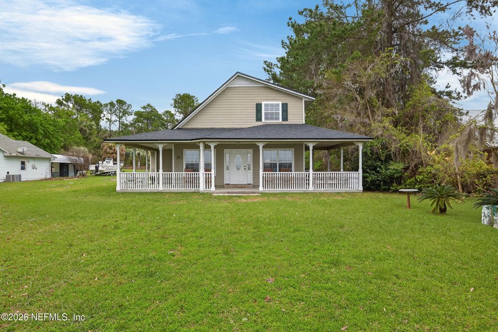 209 BEACH Drive, Florahome, FL 32140