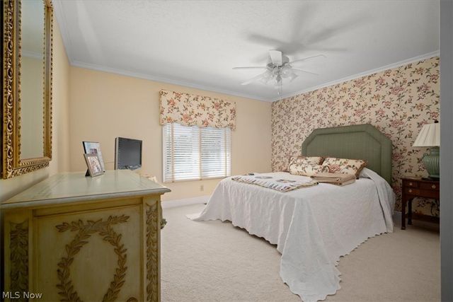 38 Silver Court, Vienna, WV 26105