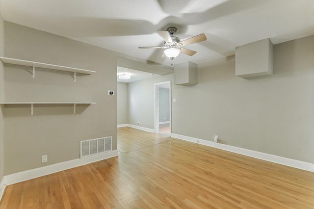 907 Chicon ST, Austin, TX 78702