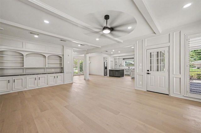 507 Commodore Way, Houston, TX 77079