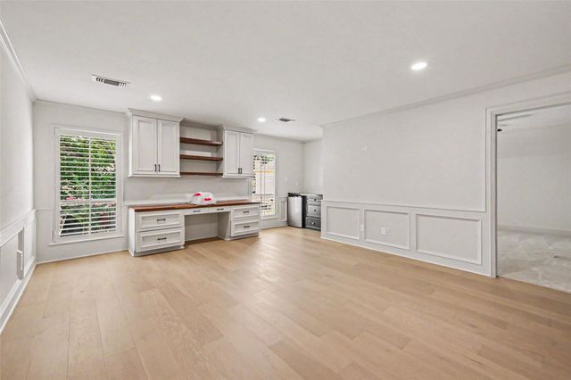 507 Commodore Way, Houston, TX 77079
